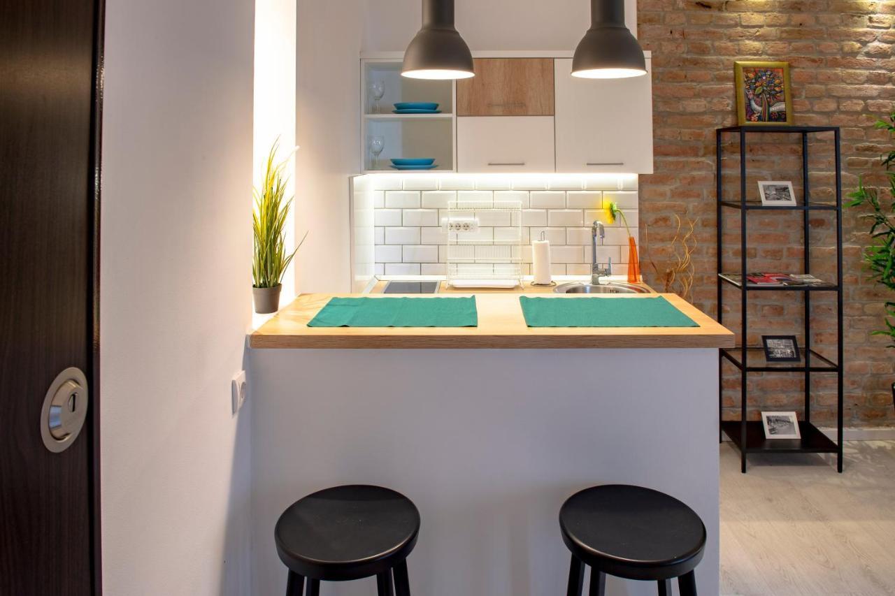 Rooster apartments Belgrado Buitenkant foto